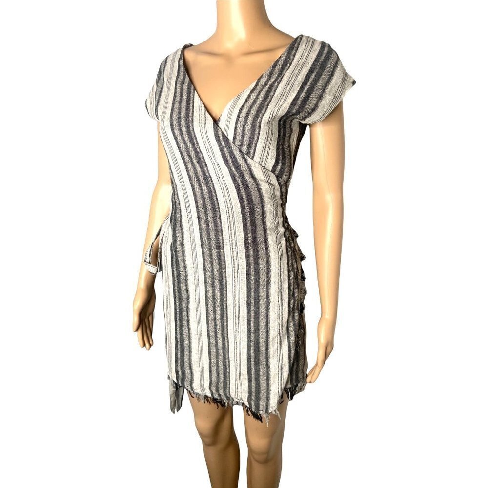 Lulu's Island Retreat Grey Striped Wrap Dress 100% Cotton Size XS - Picture 4 of 10